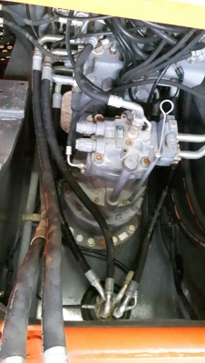 ขายฮิตาชิ ZX200-3 ชั่วโมงงาน 7,100 ชม. เอกสารเล่มทะเบียน ราคา 1,800,000 บาทตอรอง