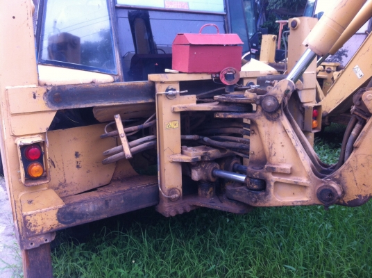 ขายรถตักหน้า ขุดหลังCAT