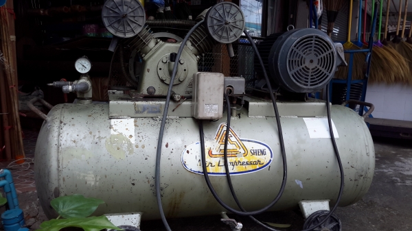 ขายเครื่องปั้มลม fusheng ถัง 245 ลิตร