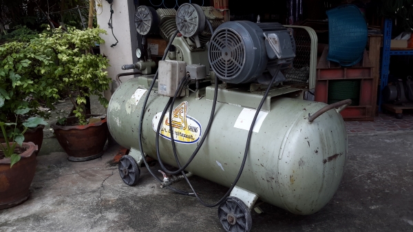 ขายเครื่องปั้มลม fusheng ถัง 245 ลิตร