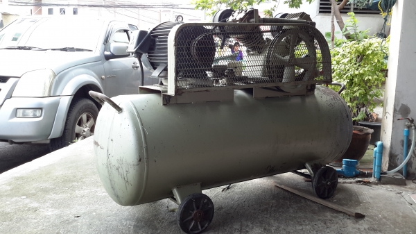 ขายเครื่องปั้มลม fusheng ถัง 245 ลิตร