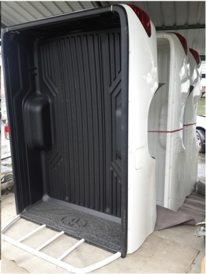 ขายกระบะREVO ตอนเดียว สีขาว