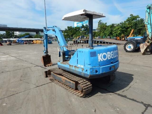 ขายด่วน KOBELCO SK032 ระบบไว เครื่องสวย พร้อมทำสีเก็บรายละเอียด มีเอกสารใบอินวอย เก่านอกญี่ปุ่น ขายด่วน KOBELCO SK032 ระบบไว เครื่องสวย พร้อมทำสีเก็บรายละเอียด มีเอกสารใบอินวอย เก่านอกญี่ปุ่น