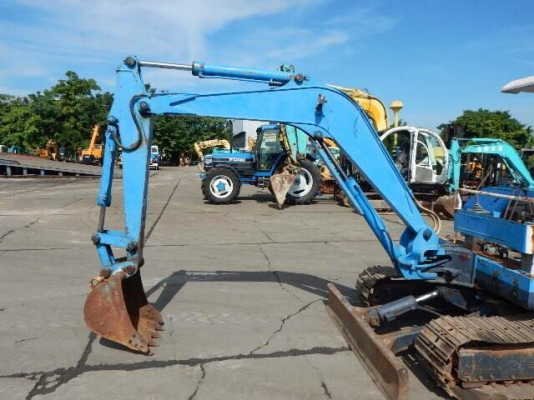 ขายด่วน KOBELCO SK032 ระบบไว เครื่องสวย พร้อมทำสีเก็บรายละเอียด มีเอกสารใบอินวอย เก่านอกญี่ปุ่น ขายด่วน KOBELCO SK032 ระบบไว เครื่องสวย พร้อมทำสีเก็บรายละเอียด มีเอกสารใบอินวอย เก่านอกญี่ปุ่น
