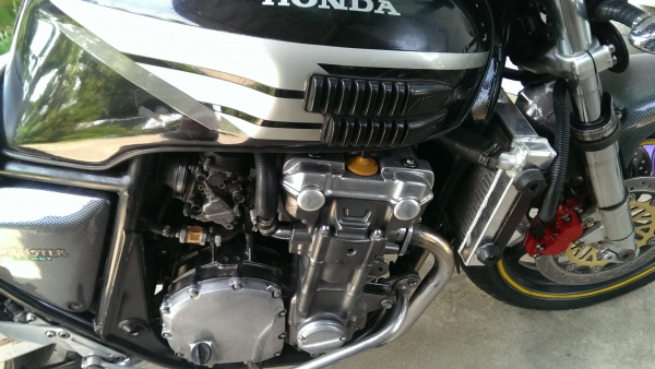 CB1000ทะเบียนแท้ จดปี38ภาษีเต็มพร้อมโอน เครื่องกิ้ฟๆ CB1000ทะเบียนแท้ จดปี38ภาษีเต็มพร้อมโอน เครื่องกิ้ฟๆ