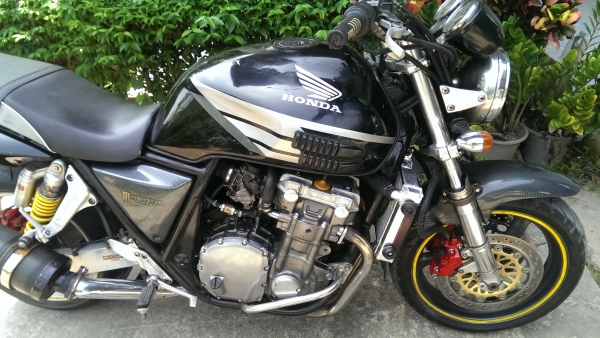 CB1000ทะเบียนแท้ จดปี38ภาษีเต็มพร้อมโอน เครื่องกิ้ฟๆ CB1000ทะเบียนแท้ จดปี38ภาษีเต็มพร้อมโอน เครื่องกิ้ฟๆ