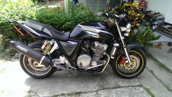 CB1000ทะเบียนแท้ จดปี38ภาษีเต็มพร้อมโอน เครื่องกิ้ฟๆ