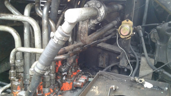 ขายฮิตาชิUH04ตาสภาพ ขายฮิตาชิUH04ตาสภาพ