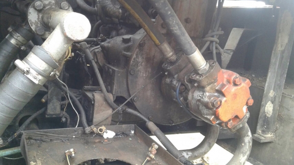 ขายฮิตาชิUH04ตาสภาพ ขายฮิตาชิUH04ตาสภาพ