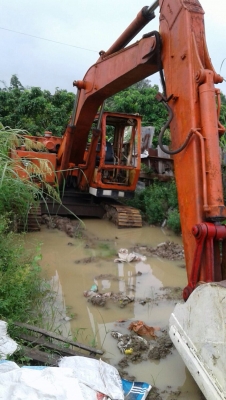 ขายฮิตาชิUH04ตาสภาพ ขายฮิตาชิUH04ตาสภาพ