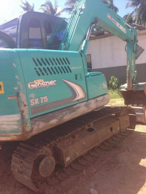 รถแบคโฮ KOBELCO SK - 75. , ( รถทำงาน 3,xxx ชม. ) สนใจติดต่อ 081 - 6079515 รถแบคโฮ KOBELCO SK - 75. , ( รถทำงาน 3,xxx ชม. ) สนใจติดต่อ 081 - 6079515