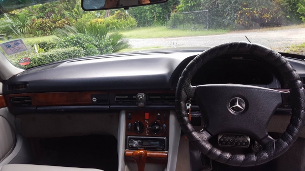 Benz 500 SE VIP ใหญ่ๆนั่งสบาย ราคาแสนกว่าบาท ติดแก้สเรียบร้อยครับ ขับอย่างเดียว
