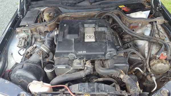 Benz 500 SE VIP ใหญ่ๆนั่งสบาย ราคาแสนกว่าบาท ติดแก้สเรียบร้อยครับ ขับอย่างเดียว