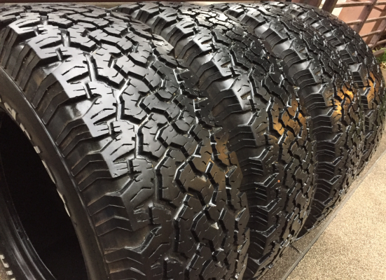 ยาง All BF Goodrich 265 70 16 ปลายปี12 ดอกเต็ม พร้อมใช้งาน ราคาไม่แพง