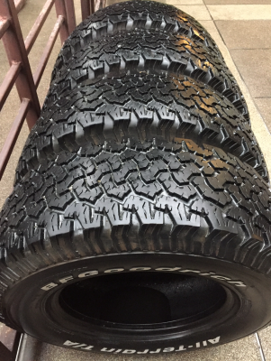 ยาง All BF Goodrich 265 70 16 ปลายปี12 ดอกเต็ม พร้อมใช้งาน ราคาไม่แพง