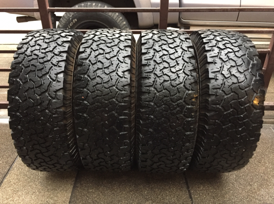 ยาง All BF Goodrich 265 70 16 ปลายปี12 ดอกเต็ม พร้อมใช้งาน ราคาไม่แพง