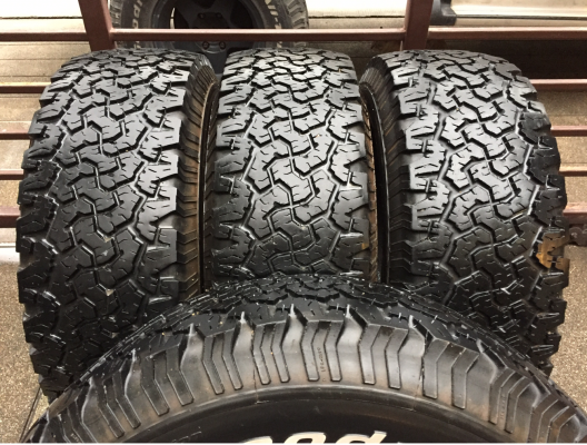 ยาง All BF Goodrich 265 70 16 ปลายปี12 ดอกเต็ม พร้อมใช้งาน ราคาไม่แพง