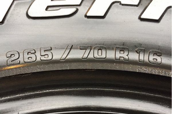 ยาง All BF Goodrich 265 70 16 ปลายปี12 ดอกเต็ม พร้อมใช้งาน ราคาไม่แพง