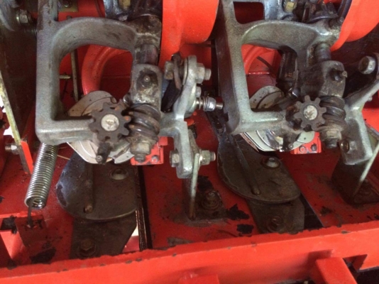 ขายเครื่องอัดฟาง คูโบต้า HB130 เดิมบางนางบวช พร้อมใช้งาน ขายเครื่องอัดฟาง คูโบต้า HB130 เดิมบางนางบวช พร้อมใช้งาน