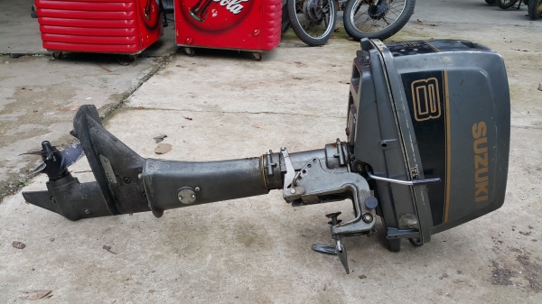 ขายยเครื่องเรือSUZUKIขนาด8แรง