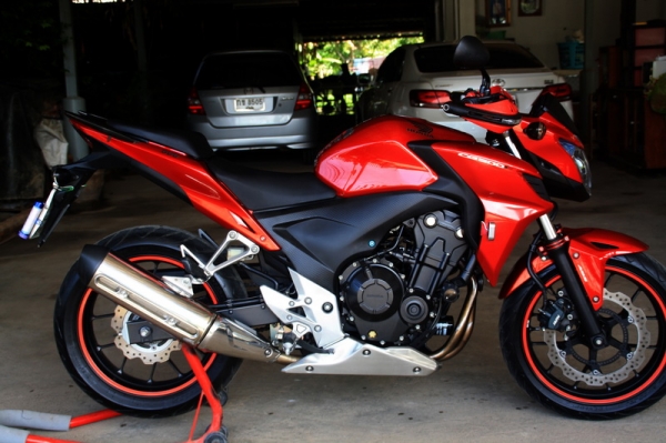 ขาย CB 500 F ปี 2013 สวยใส ใหม่มาก วิ่งน้อย แต่งมาครบ ทะเบียนพร้อมโอน 118000