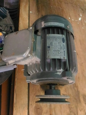 ขาย มอเตอร์ 3 เฟส