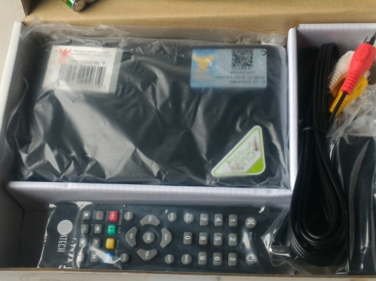 กล่องทีวีดิจิตอลของใหม่ CERATECHรุ่น 3 IN 1 ความคมชัดสูง HDMI ระบบเสียงสเตอร์รีโอ กล่องทีวีดิจิตอลของใหม่ CERATECHรุ่น 3 IN 1 ความคมชัดสูง HDMI ระบบเสียงสเตอร์รีโอ