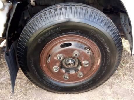 6ล้อดั้ม  120  แรงม้า  ปี40  รถห้างแท้  พร้อมใช้งาน  เล่มติดมือ..