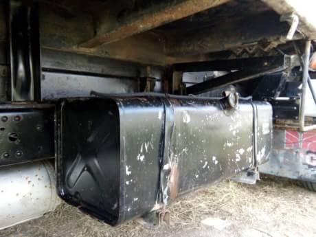 6ล้อดั้ม  120  แรงม้า  ปี40  รถห้างแท้  พร้อมใช้งาน  เล่มติดมือ..