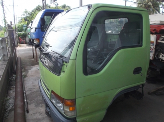 ขายหัวเก๋ง ISUZU NKR (หัวแคบ)  หัวเตี้ย สวยมาก เดิมๆ ยกหัวได้