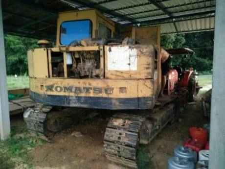 KOMATSU PC 80-2 KOMATSU PC 80-2