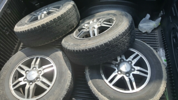 ขาย แม็กพร้อมยาง isuzu 2457016