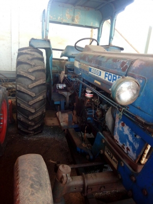 ขายรถไถ FORD 6600 เพลาเดี่ยว ใบมีดดันหน้า ไม่มีทะเบียน ราคา 200000