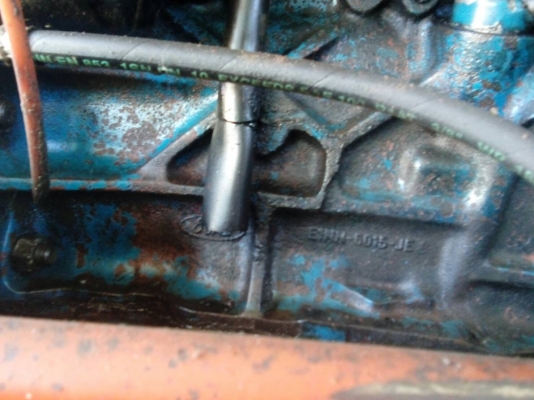 ขายรถไถ FORD 6600 เพลาเดี่ยว ใบมีดดันหน้า ไม่มีทะเบียน ราคา 200000