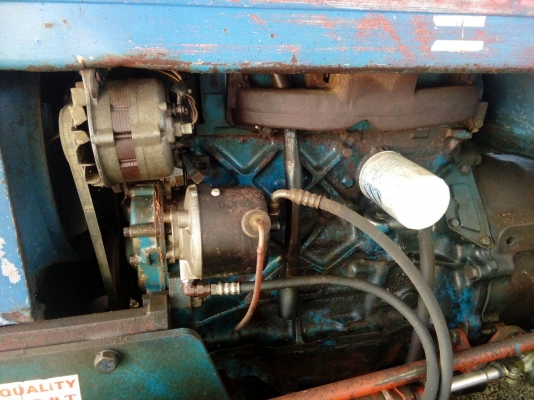 ขายรถไถ FORD 6600 เพลาเดี่ยว ใบมีดดันหน้า ไม่มีทะเบียน ราคา 200000