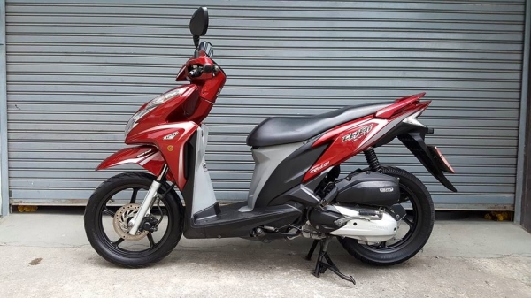 HONDA CLICK 125-i NEW รุ่น COMBI BRAKE ตัว TOP ล้อแม็ก ฟรีค่าโอน