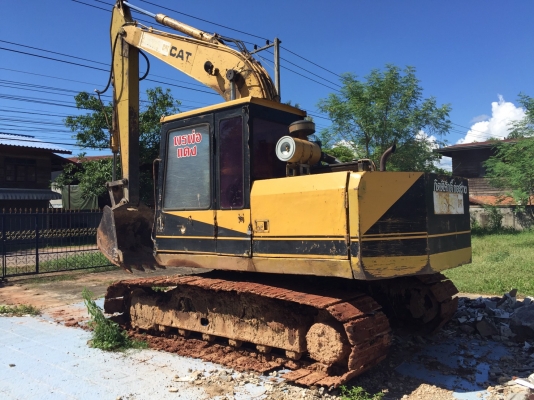 ขาย 395,000 CAT  E 120 B เครื่อง 6 BD เครื่องดี ปั้มแรง เอวดี ช่วงล่างดี รถพร้อมใช้เอกสารเล่มทะเบียน 090-772-3710 090-772-3708