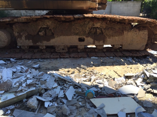 ขาย 395,000 CAT  E 120 B เครื่อง 6 BD เครื่องดี ปั้มแรง เอวดี ช่วงล่างดี รถพร้อมใช้เอกสารเล่มทะเบียน 090-772-3710 090-772-3708