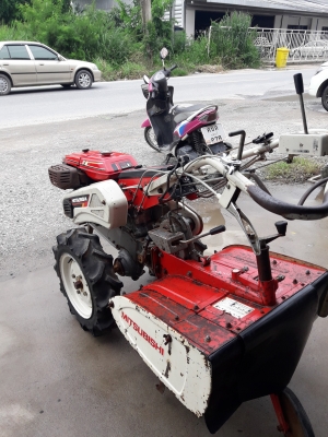 รถพรวนดินเก่าญี่ปุ่น