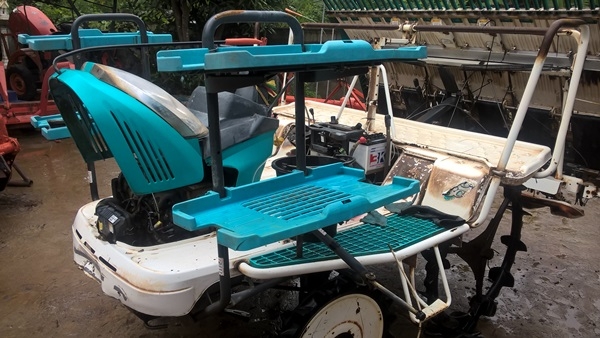 ขายรถดำนานั่งขับ 6 แถว