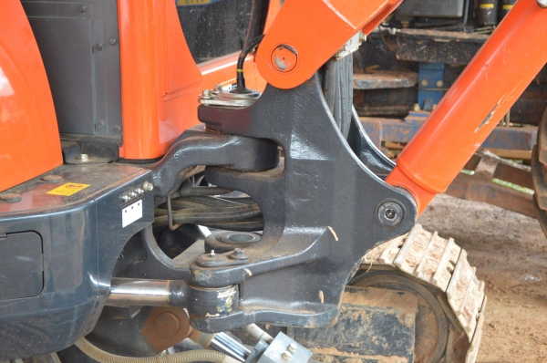 ขายดาวน์หรือตัดสดรถแบคโฮ kobota kx161-3 โทร.081-266-9321