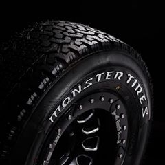 ยาง monsterสุดยอดสมรรถนะแห่ง ยาง ที่พร้อมจะพารถคู่ใจของคุณ บุกตะลุยไปได้ในทุกเส้นสภาวะ ไม่ว่าจะทางเปียก โคลน หรือพื้นทราย ยาง Monster ก็ไม่หวั่น