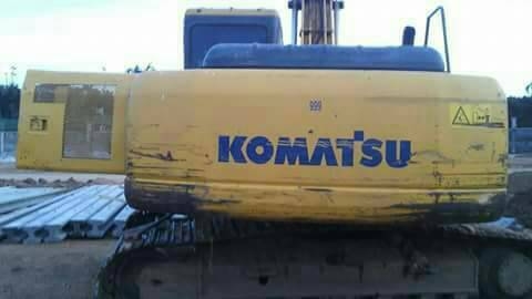 ขายKomatsu Pc200-7สภาพสวยพร้อมใช้ติดต่อคุณอ๊อฟ พิจิตร 086-737-9991 ขายKomatsu Pc200-7สภาพสวยพร้อมใช้ติดต่อคุณอ๊อฟ พิจิตร 086-737-9991