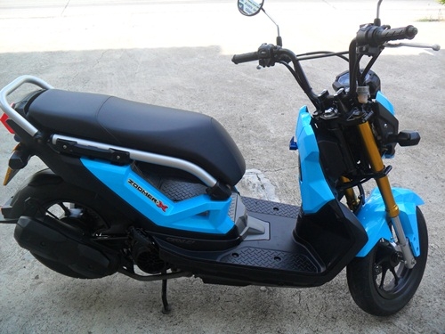 HONDA ZOOMER-X สีฟ้า ตัวท๊อปสุด รุ่นใหม่ล่าสุด คอมบายเบรค ปลายปี ธ.ค 2558