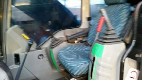 ขาย โกเบโก้ SK200-6 หลุดจองครับยังขายอยู่ครับ ขาย โกเบโก้ SK200-6 หลุดจองครับยังขายอยู่ครับ