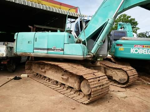 ขาย โกเบโก้ SK200-6 หลุดจองครับยังขายอยู่ครับ ขาย โกเบโก้ SK200-6 หลุดจองครับยังขายอยู่ครับ