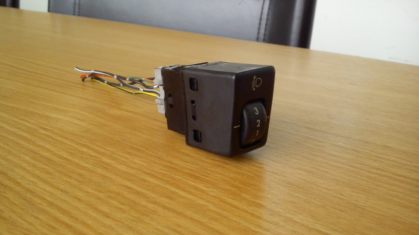 สวิตช์ปรับระดับไฟ SUBARU