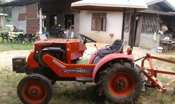 ขายคูโบต้า RT140 พร้อมเล่มทะเบียน มีเภาPTO ขายคูโบต้า RT140 พร้อมเล่มทะเบียน มีเภาPTO