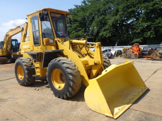 ขายรถตัก KOMATSU WA100-1 นำเข้าจากญี่ปุ่น