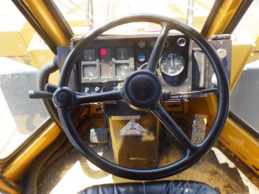 ขายรถตัก KOMATSU WA100-1 นำเข้าจากญี่ปุ่น